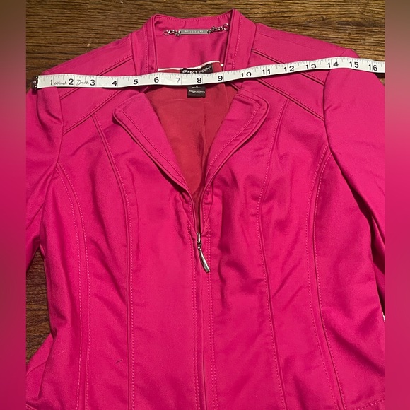 Vibrant Pink elegant Women's Blazer size 2 /p 56% cotton - Picture 8 of 15